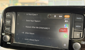 New Mini Player on Apple CarPlay