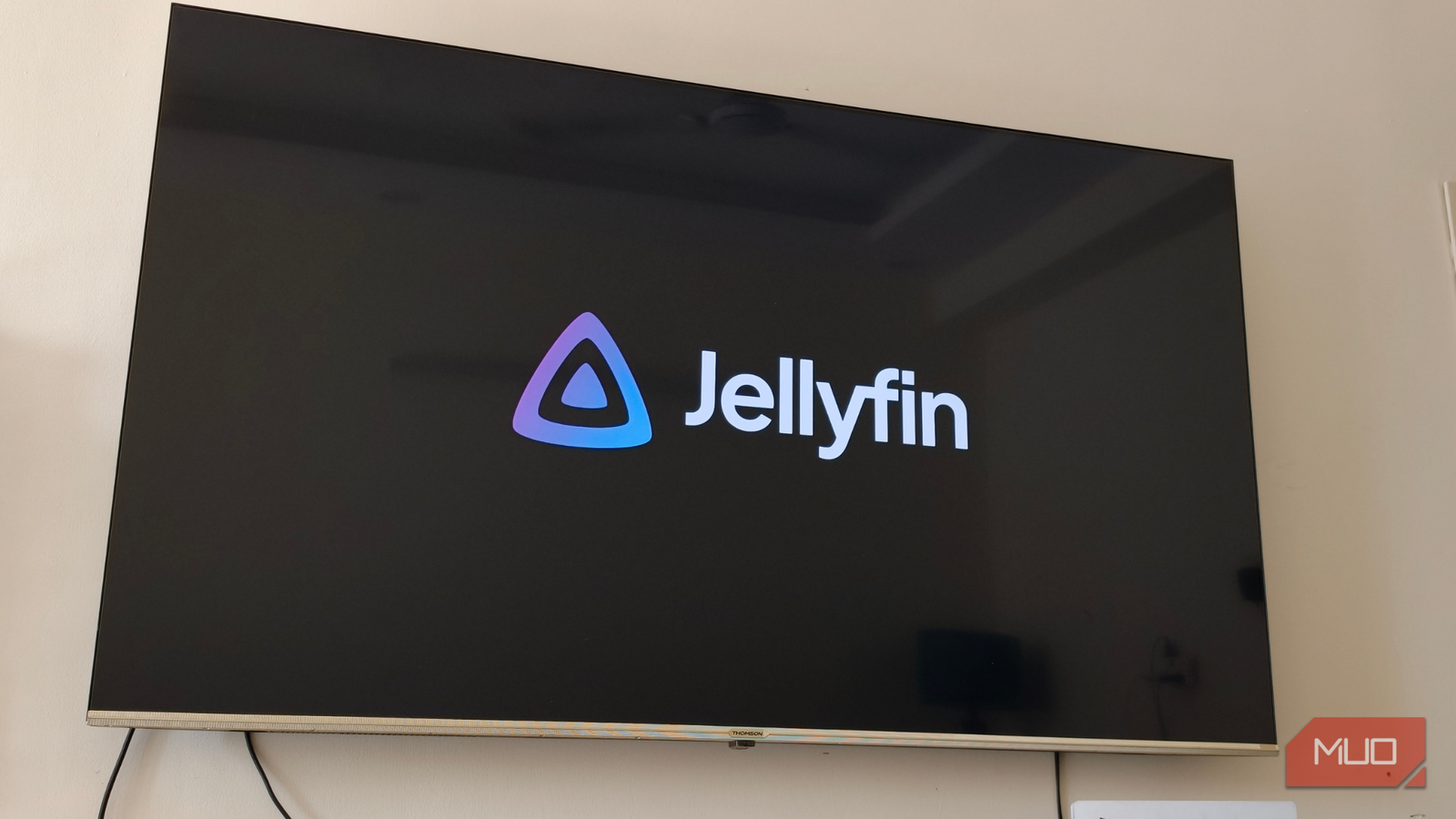 Запуск Jellyfin Запуск медиасервера Jellyfin на Google TV