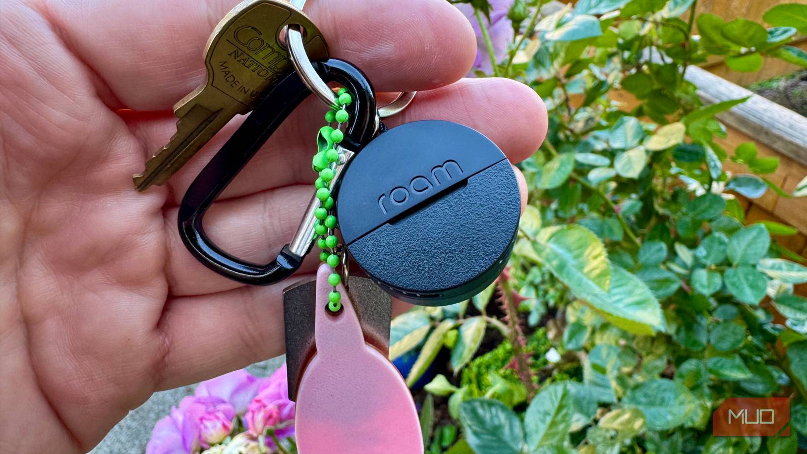 I tried a $20 AirTag alternative, and Apple has some catching up to do