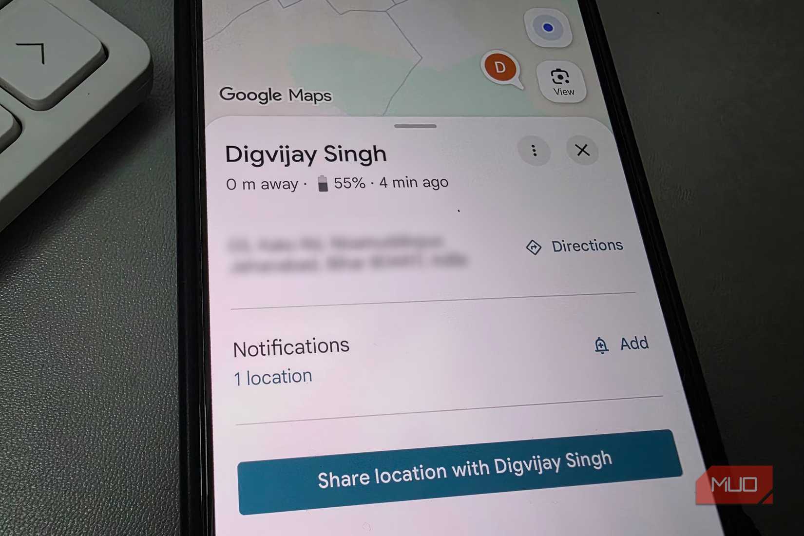 Shared location card showing device battery level