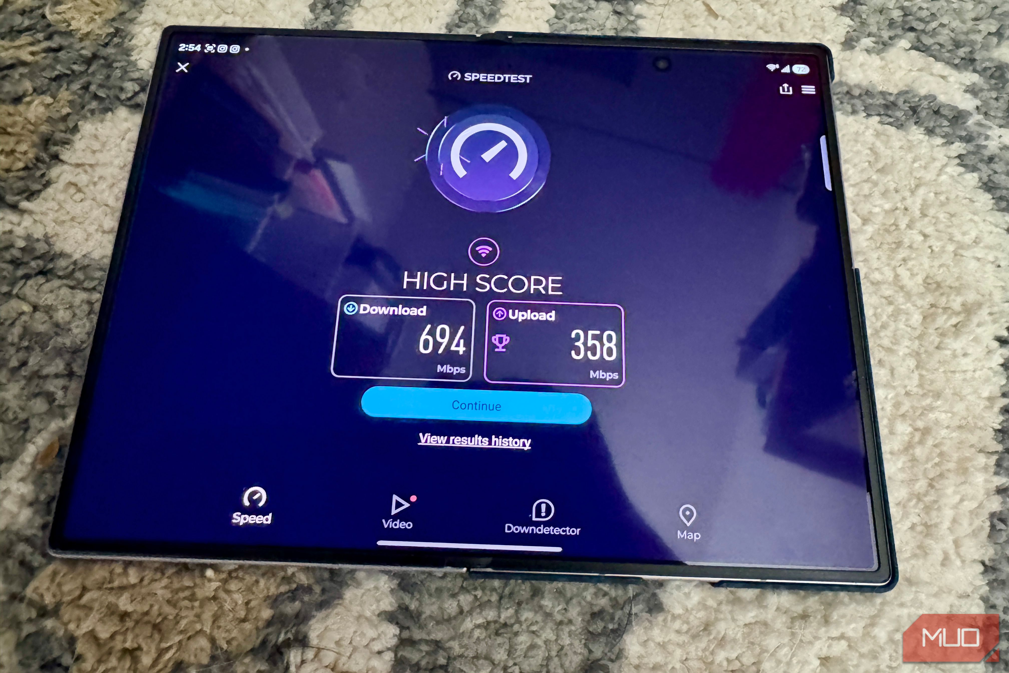 speedtest on z fold 8