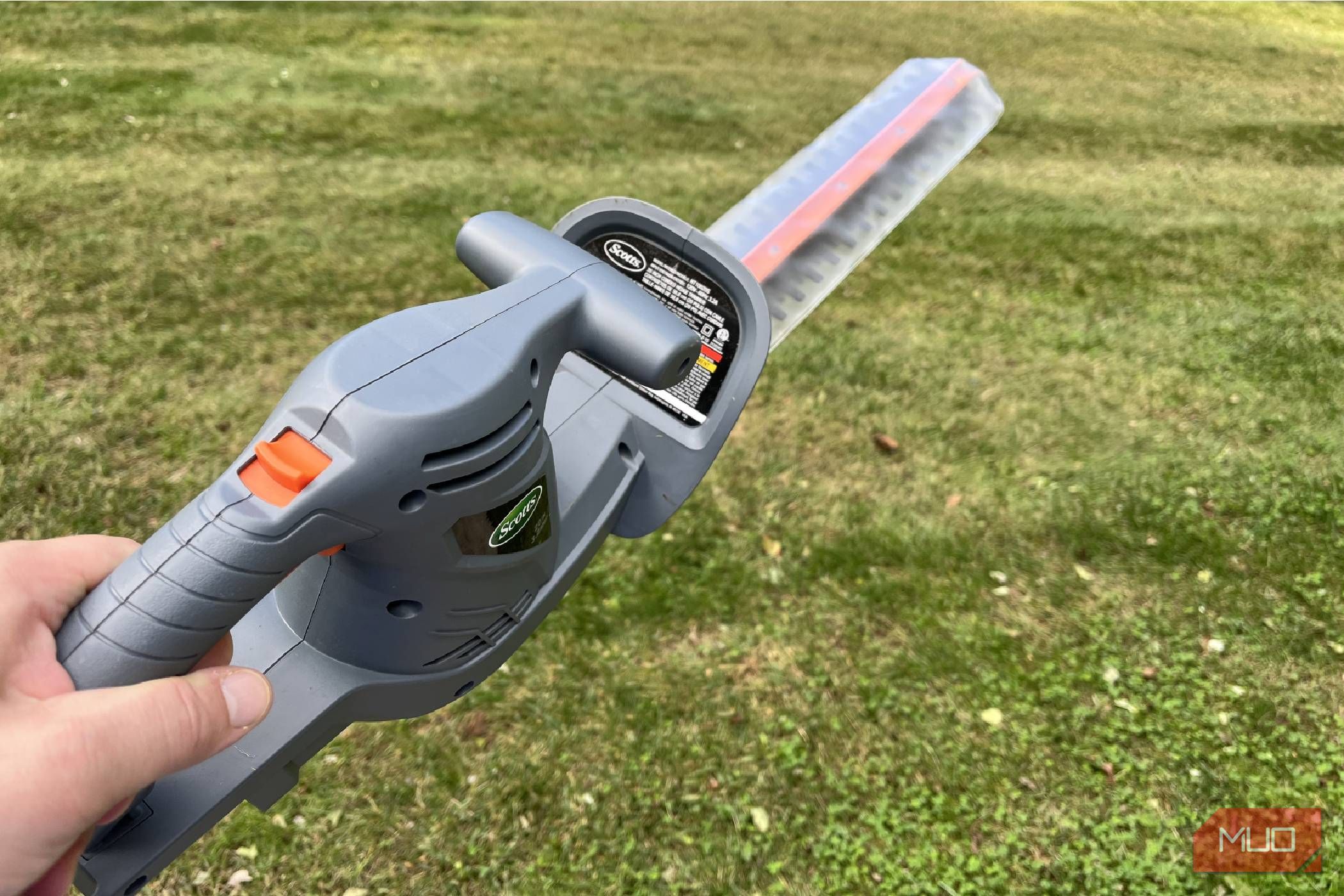 Scotts Corded Hedge Trimmer with a cover on