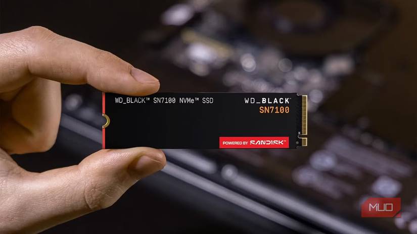 WD_Black SN7100 1TB NVMe SSD