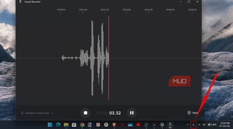 Windows sound recorder app showing audio waveform