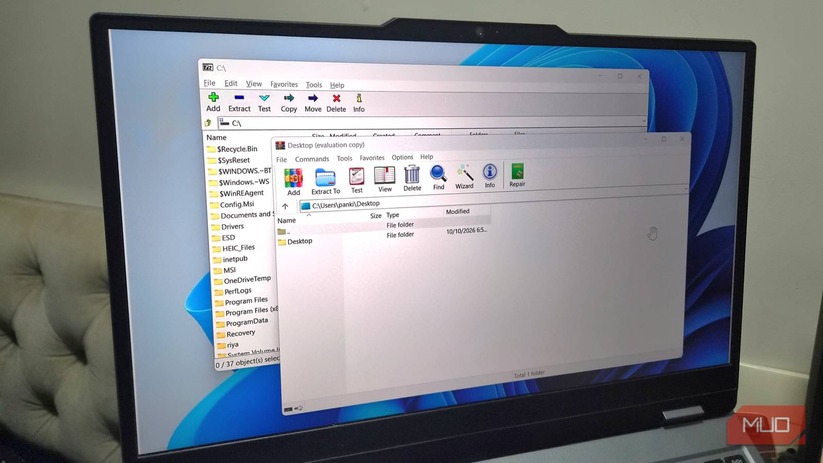 Архиваторы WinRAR и 7-Zip на ноутбуке с Windows 11