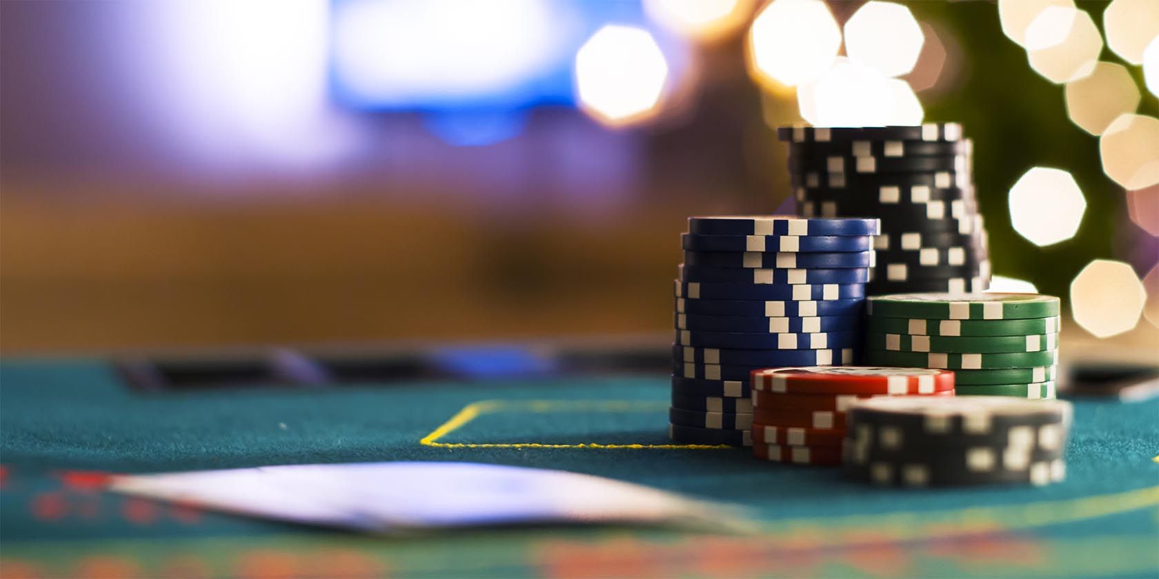 Can Poker Games Help You Train To Win For Real? | MakeUseOf