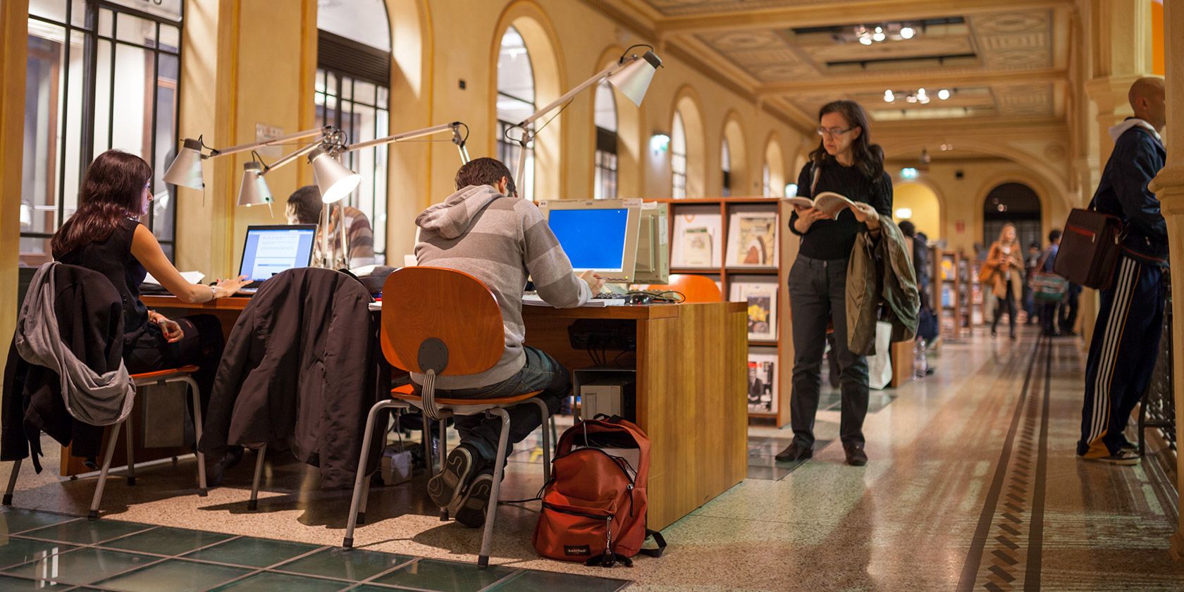 6 Tips to Stay SAFE on Public Computers