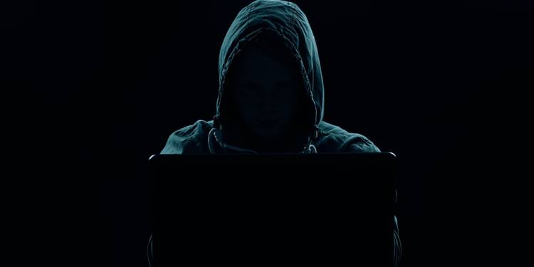 10 Of The World S Most Famous And Best Hackers And Their Fascinating Stories - dead space hacker top black elites roblox